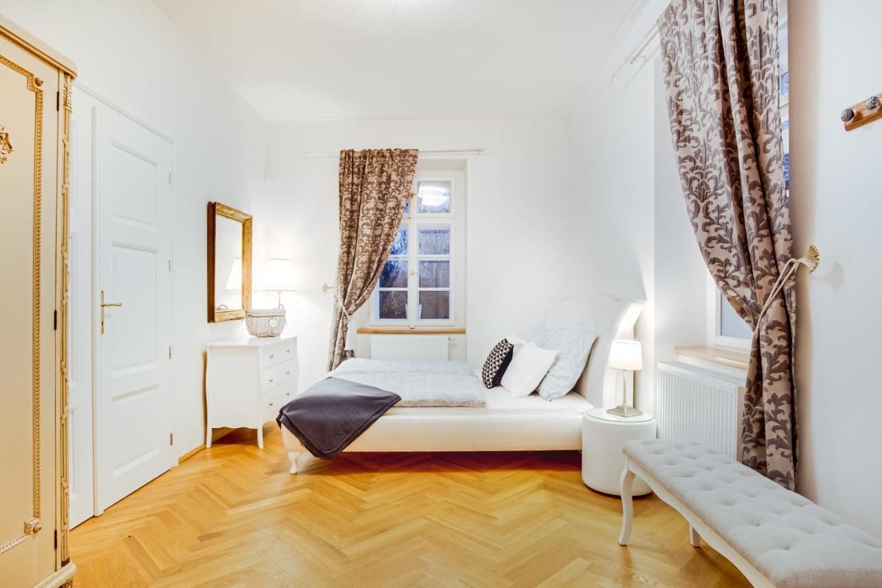 Lovecký zámeček pod Milešovkou Teplice Exterior foto